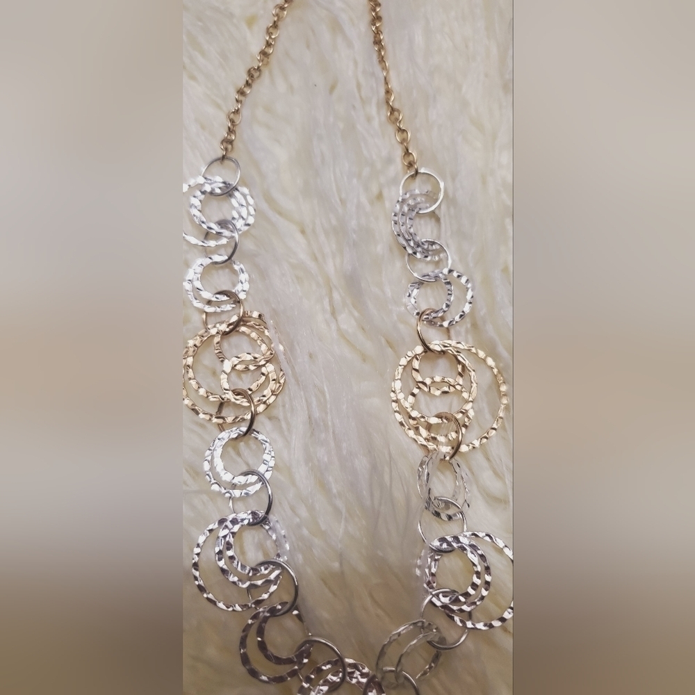 Multitone Circle Links Chain Necklace 🌴
